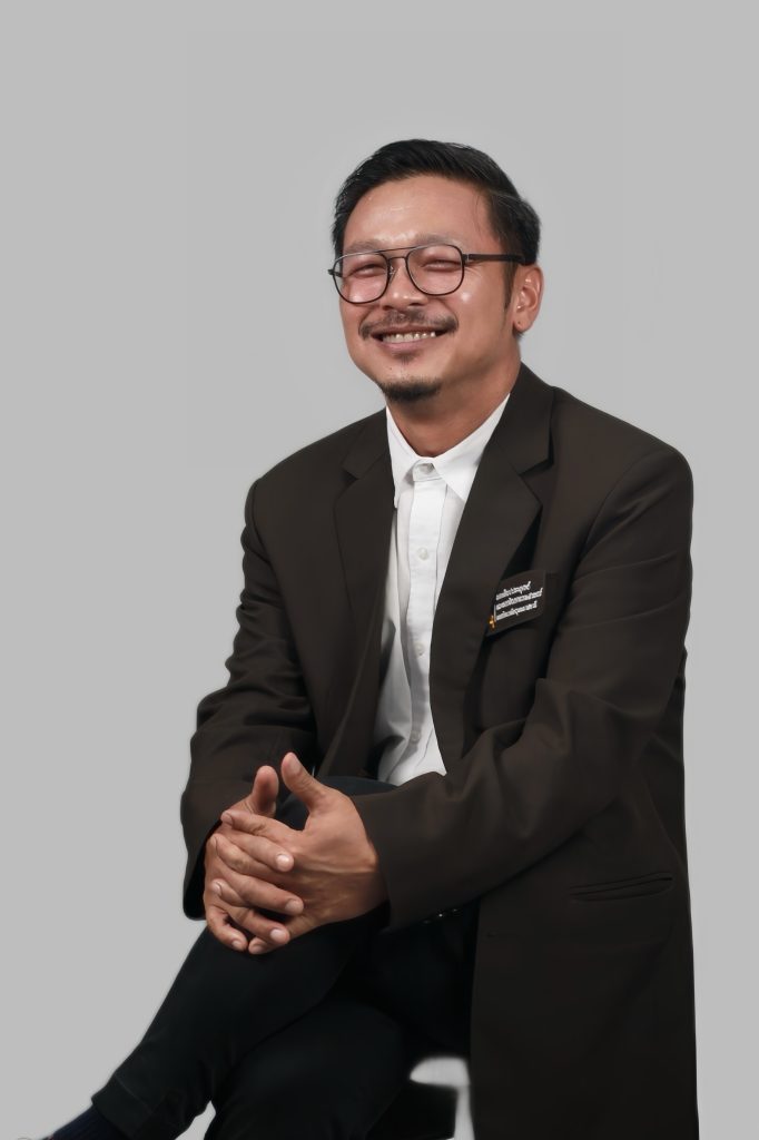 นายจตุพิเชฐพล วงศ์คำ