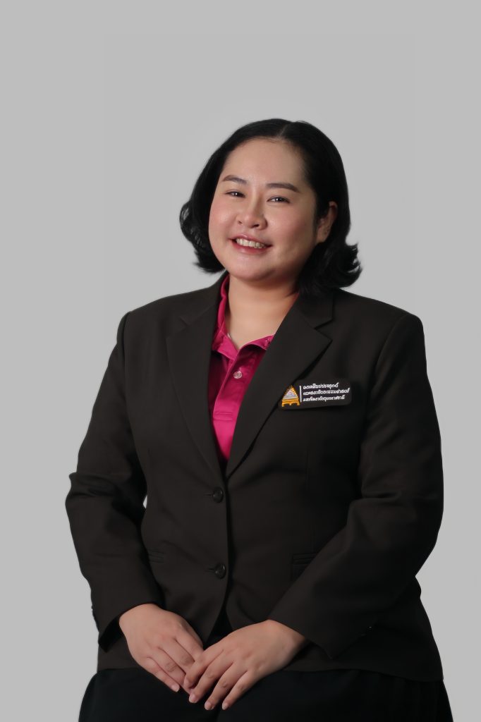 นางสาว ยุพันภัทร มั่นคง