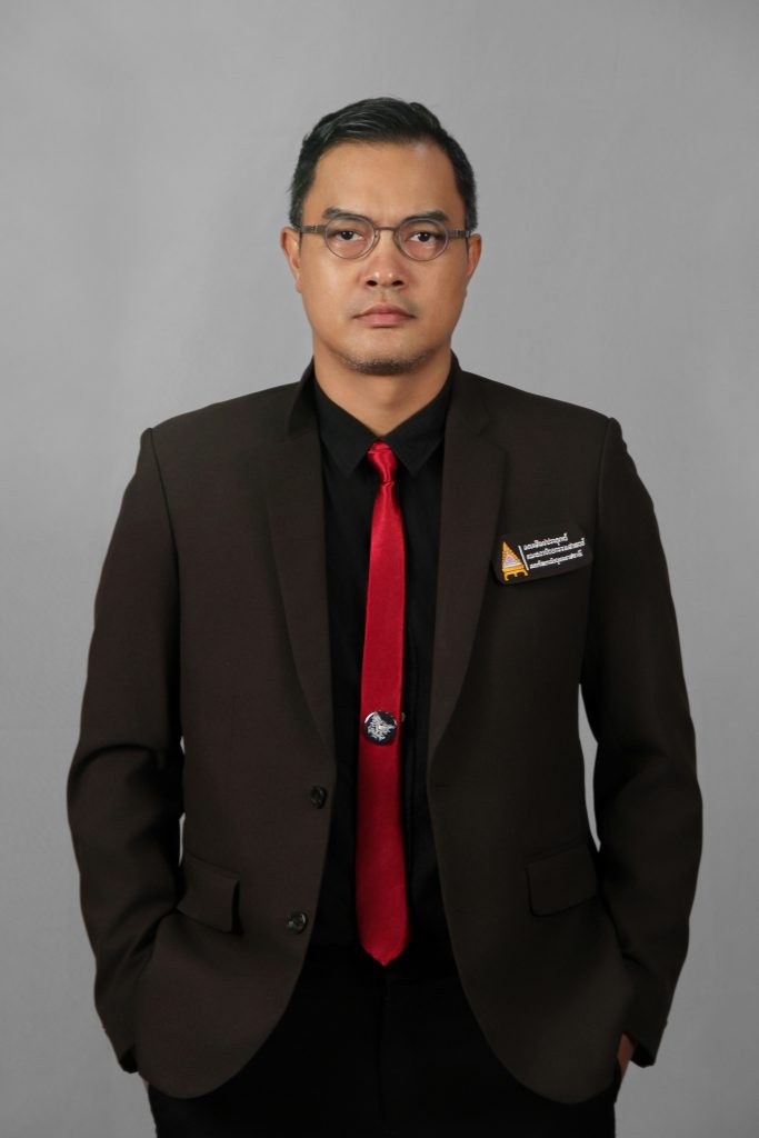 อาจารย์ ยง บุญอารีย์